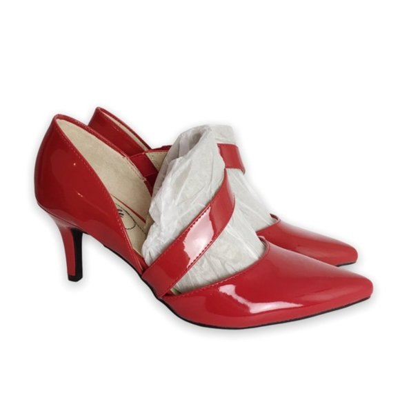 6.5W 6.5 WIDE Life Stride Suki Fire Red Patent Faux Leather Asymmetrical Heels - Picture 2 of 16